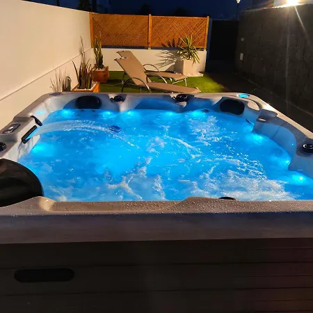Gabriel Villa Costa Teguise